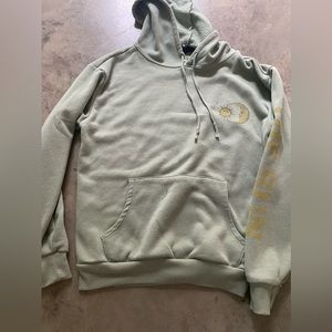 Cute Green Hoodie for Young Girls!